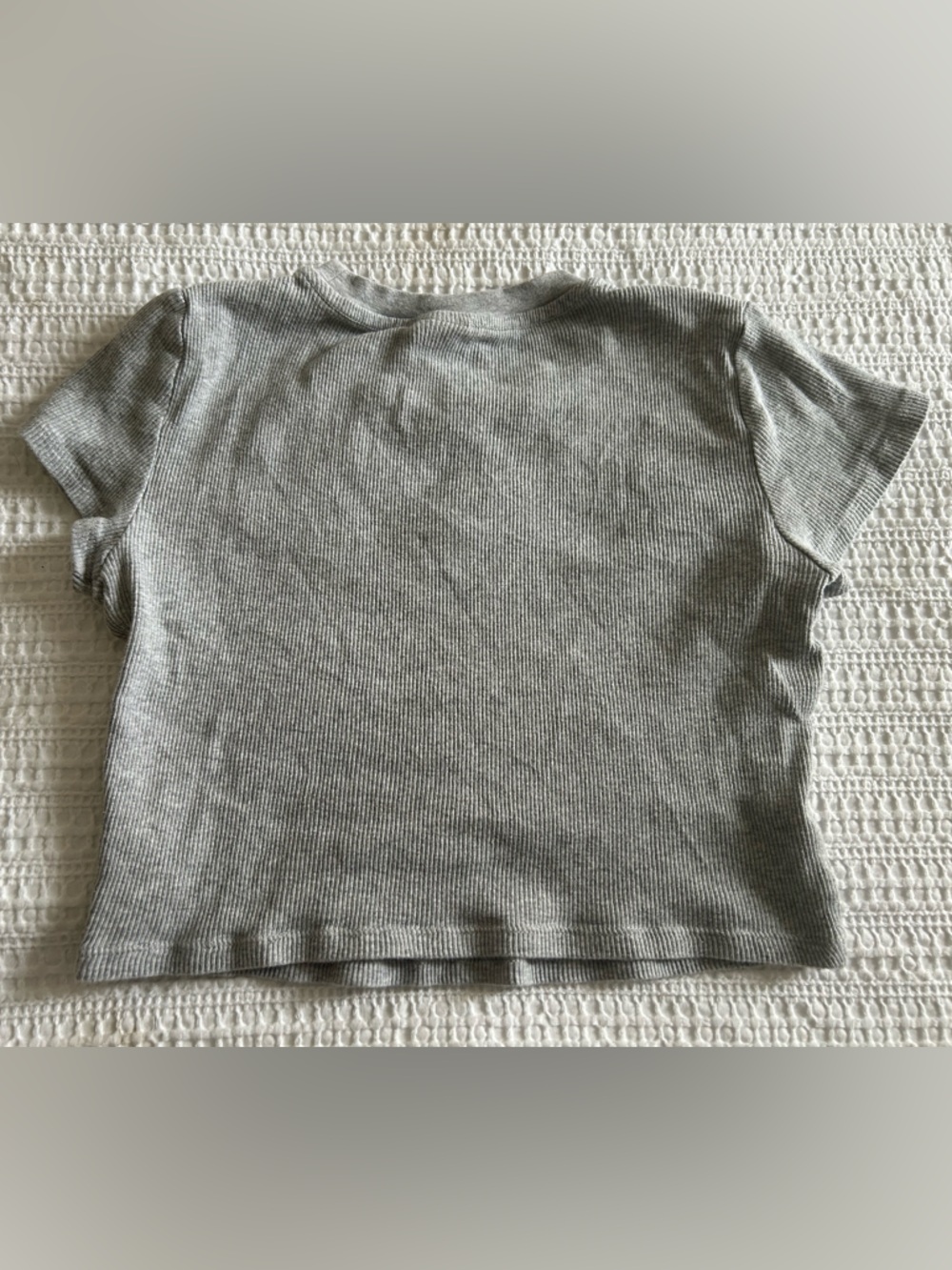TNA Ribbed Crop Tee - Picture 3 of 4